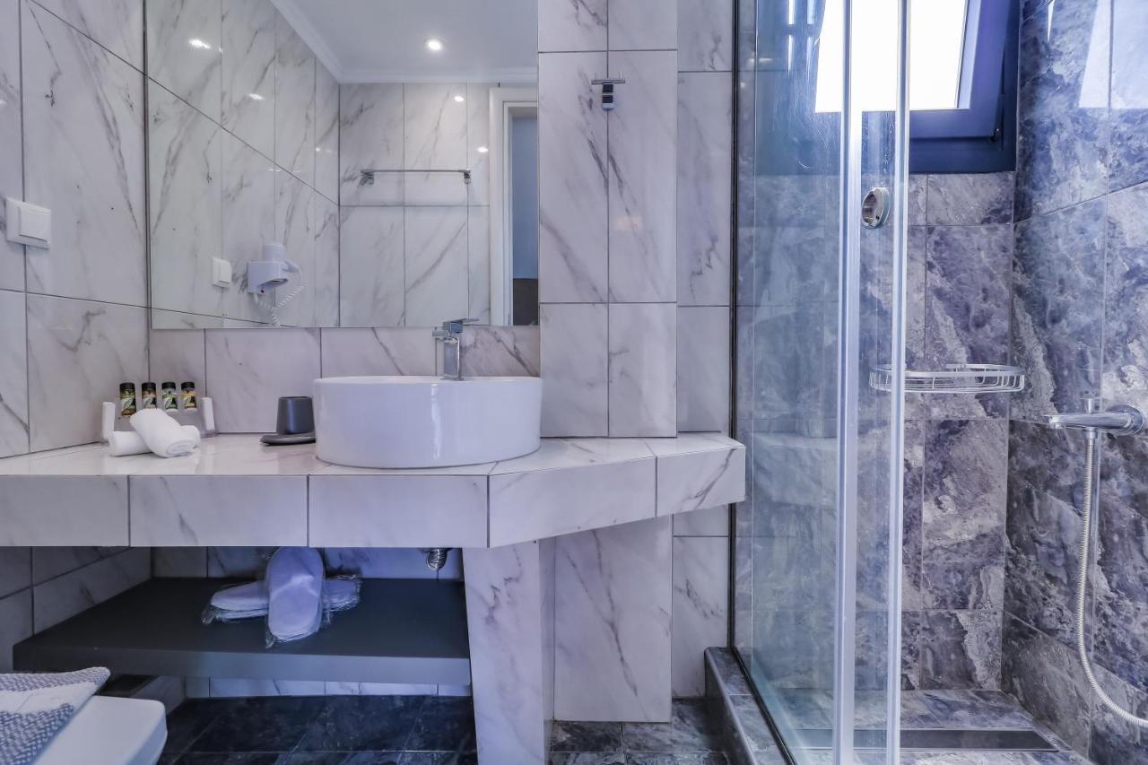 Theros Villas & Suites クリッシ・アモウディア エクステリア 写真