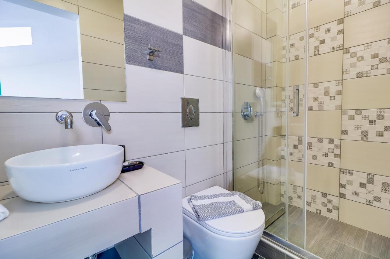 Theros Villas & Suites クリッシ・アモウディア エクステリア 写真