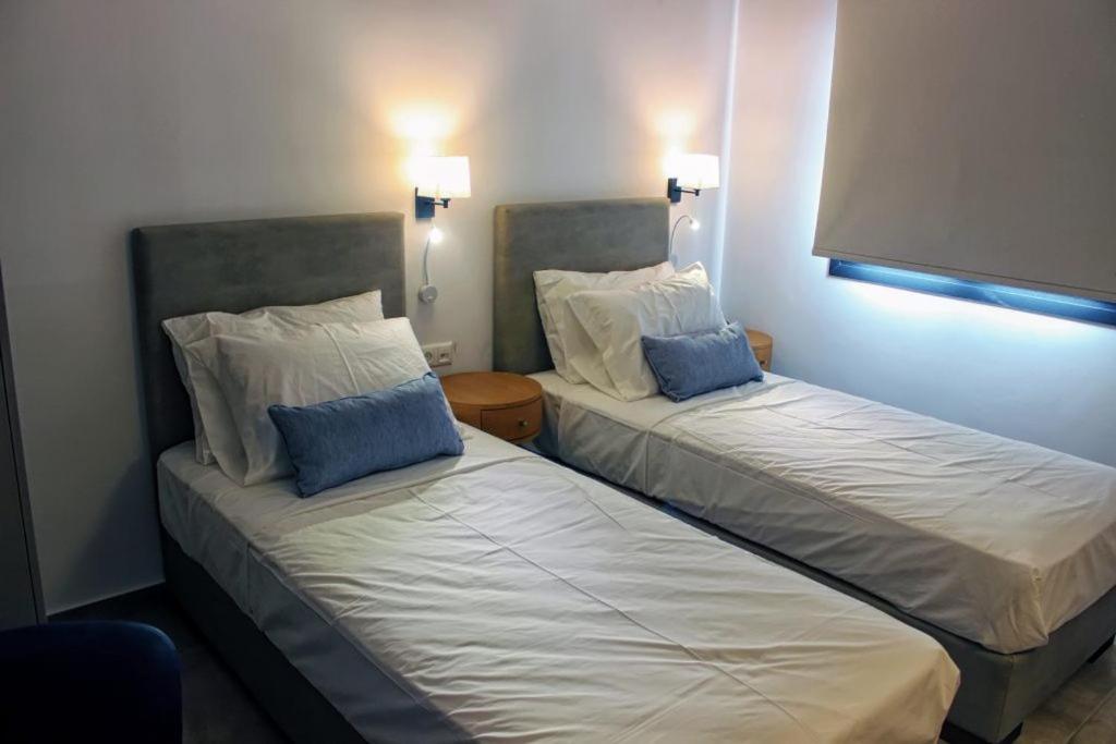 Theros Villas & Suites クリッシ・アモウディア エクステリア 写真